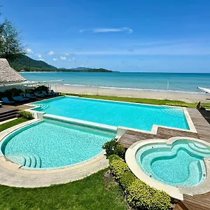 Resort Twin Bay